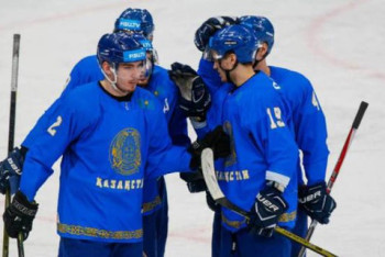 Фотография к новости: Разгромную победу одержала сборная Казахстана по хоккею на Универсиаде-2019