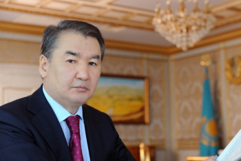 Фотография к новости: Послание Конституционного совета огласил Кайрат Мами 