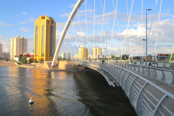 Фотография к новости: Педагоги Актобе: Нур-Султан – это признание лидерских качеств Назарбаева