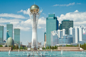 Фотография к новости: Новое имя столицы послужит залогом преемственности политического курса Назарбаева – мнение