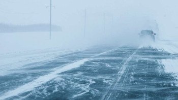 Фотография к новости: Трассу в ВКО до границы с Россией закрыли из-за метели