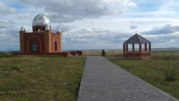 Фотография к новости: Акмолинский бизнесмен за свой счёт отреставрировал мазар Уали хана