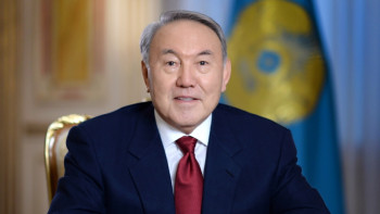 Фотография к новости: Нурсултан Назарбаев поздравил казахстанцев с Рождеством