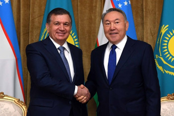 Фотография к новости: График предстоящих встреч обсудили Назарбаев и Мирзиёев