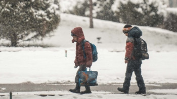Фотография к новости: "Астана LRT" проводит проверку по факту высадки школьника из автобуса в мороз