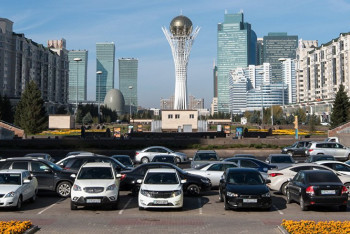 Фотография к новости: Штрафовать не оплативших парковку столичных водителей начнут с 23 апреля 