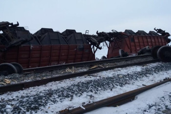 Фотография к новости: Пять грузовых вагонов сошли с рельсов в Атырауской области