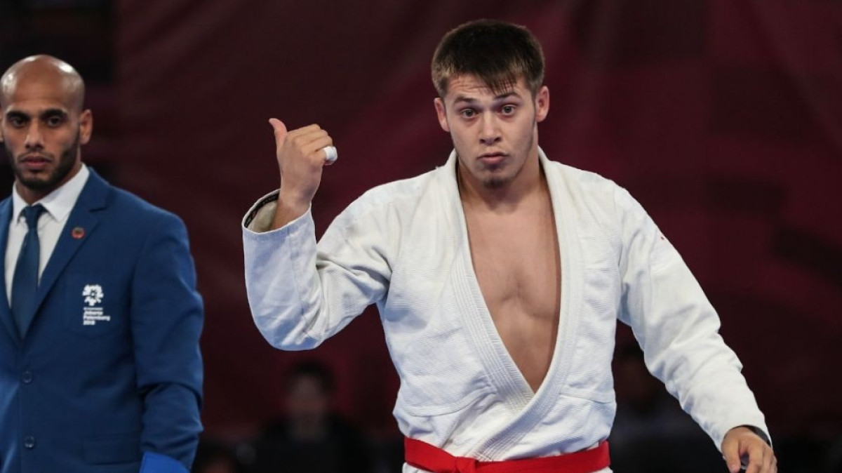  Данияр Майлыбаев