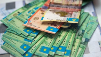 Фотография к новости: Фиктивную зарплату в млрд тенге начислял себе владелец компании Астаны