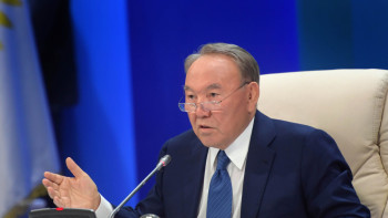 Фотография к новости: Казахстан не должен отставать от современных тенденций в машиностроении – Назарбаев