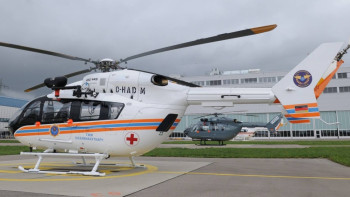 Фотография к новости: Малыша в критическом состоянии санавиацией доставили из Новосибирска в Казахстан 