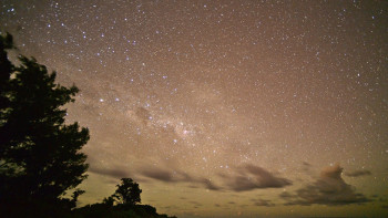 Фотография к новости: Красный звездный дождь будут наблюдать казахстанцы