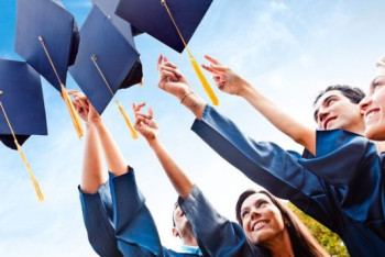 Фотография к новости: Треть выпускников Казахстана работают не по специальности