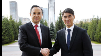 Фотография к новости: Астана и Бишкек обговорили ключевые вопросы сотрудничества