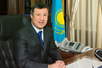 Фотография к новости: Джаксыбеков поручил активнее использовать соцсети для разъяснения "Рухани жаңғыру"