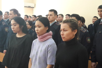 Фотография к новости: Трех сотрудниц полиции осудили за взятку в Уральске