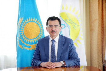 Фотография к новости: Эксперт: Переименование столицы - дань уважения выдающемуся современнику 