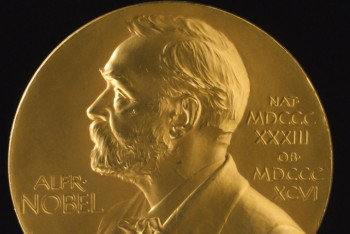 Фотография к новости: Школьницу из Швеции номинировали на Нобелевскую премию мира