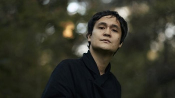 Фотография к новости: Мухамедиулы прокомментировал награду Эмира Байгазина за фильм "Өзен"