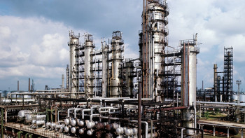 Фотография к новости: В Казмунайгаз заявили о снижении цен на авиатопливо 