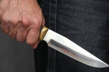 Фотография к новости: В Лондоне мужчина с ножом напал на прохожих