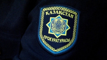 Фотография к новости: Гособвинитель сегодня стал атрибутикой – Ахметжанов о функции прокурора