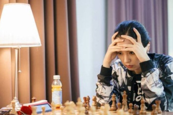 Фотография к новости: Динара Садуакасова вошла в ТОП-15 мирового рейтинга по шахматам