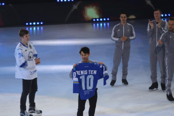 Фотография к новости: Звёзды мирового фигурного катания в казахских костюмах удивили зрителей на шоу Дениса Тена