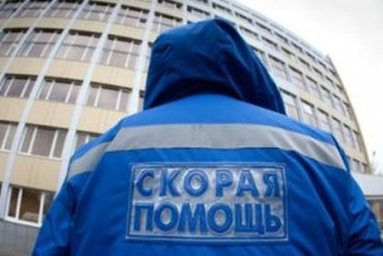 Фотография к новости: Избиение прохожего "врачами скорой помощи" прокомментировали в Минздраве