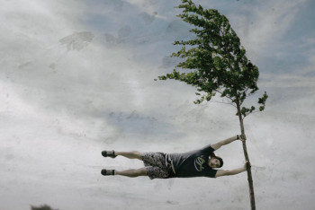 Фотография к новости: Ветер и пыльная буря: штормовое предупреждение объявили в трёх областях 