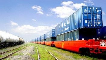 Фотография к новости: Казахстанские перевозчики могут перевозить товары из Украины через Россию