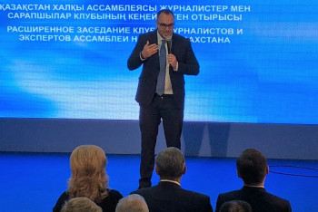 Фотография к новости: СМИ, публикующие фейки из соцсетей, нежизнеспособны – Кочетов