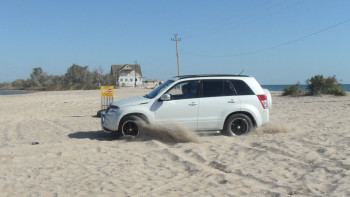Фотография к новости: Мужчина пытался покончить с собой, въехав на машине на городской пляж в Павлодаре