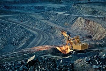 Фотография к новости: Около 17 млрд тенге заплатили победители аукциона за право недропользования