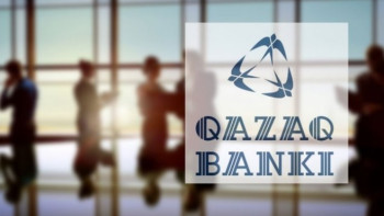 Фотография к новости: Вкладчикам "Qazaq Banki" выплатили порядка 7,8 млрд тенге за три дня