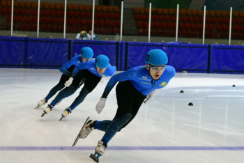 Фотография к новости: Стали известны первые победители чемпионата Казахстана по шорт-треку 