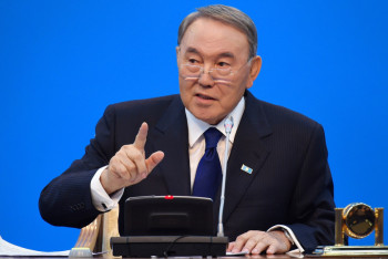 Фотография к новости: Опубликовано послание Назарбаева народу Казахстана