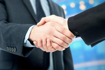 Фотография к новости: Число жалоб госслужащих к уполномоченным по этике растёт