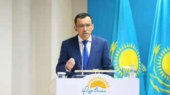 Фотография к новости: Первую квартиру по программе "7-20-25" в Астане посетил Ашимбаев 