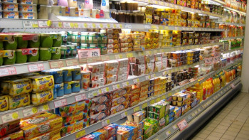 Фотография к новости: Ретро-бонусы на социально-значимые товары планируют отменить в торговых сетях