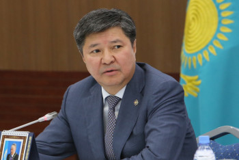 Фотография к новости: Крики, слёзы, обвинения – о буднях казахстанских судей рассказал Жакип Асанов