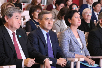 Фотография к новости: По 4,5 млн получили лучшие казахстанские НПО