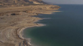 Фотография к новости: Ученые предупредили об угрозе исчезновения Мёртвого моря
