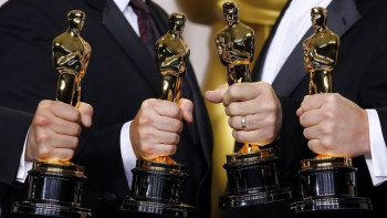 Фотография к новости: За главный "Оскар" поборются 8 картин