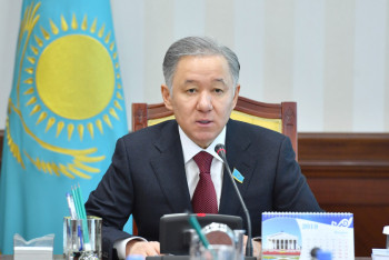 Фотография к новости: Нигматулин выразил соболезнования в связи с гибелью военнослужащих при крушении вертолёта