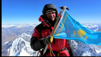Фотография к новости: Казахстанский офицер покорит одну из самых высоких горных вершин в мире
