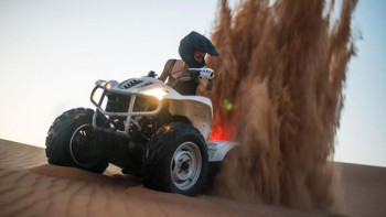 Фотография к новости: Гонщица из Казахстана покоряет ОАЭ