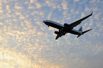 Фотография к новости: Двигатель самолета сборной Саудовской Аравии по футболу загорелся в воздухе 