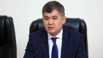 Фотография к новости: 225 тысячам казахстанских медработников увеличат зарплату в текущем году