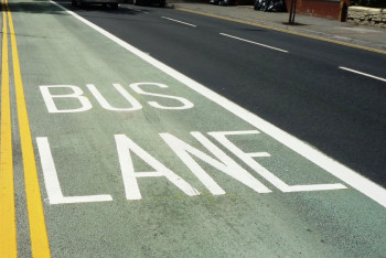 Фотография к новости: Автобус столкнулся с автомобилем на Bus Lane в центре Астаны